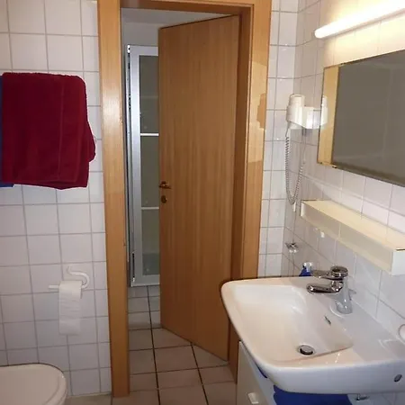 Haus Am Wasserfall * Sankt Anton im Montafon